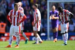 El suizo Shaqiri lamentando la derrota ante el Crystal Palace.