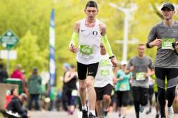 Justin Gallegos muy contento de recibir el patrocinio de Nike.