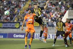 ¡Real España y Lobos UPN se van empatados sin goles para definir el semifinalista en la vuelta del repechaje!