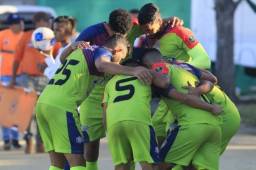 Real de Minas confirmó que seis jugadores y dos miembros del cuerpo técnico resultaron positivos de Covid-19 en prueba ELISA. El hisopado descartó a seis.