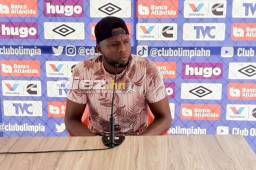Yustin Arboleda atendió a los medios previo al duelo ante Honduras Progreso por la fecha 2 del torneo Clausura.