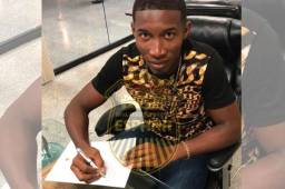 Alexis Ávila estamó su firma por cinco años con la Máquina del Real España.