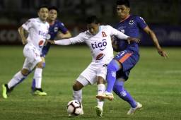 El Alianza ahora tiene que ir a Monterrey a buscar doblegar a Rayados en una cancha muy complicada. Foto AFP