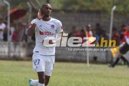 Bengtson le anotó un gol al Alajuelense y tres este día en Copa Presidente. Foto: Juan Salgado.