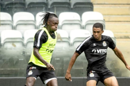 Alberth Elis ha regresado a los entrenamientos del Boavista tras superar el Covid-19 y se prepara para enfrentar estar domingo al Río Ave.