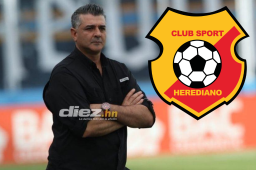 Diego Vázquez rompe el silencio y se pronuncia sobre el interés del Herediano tras su salida de Motagua