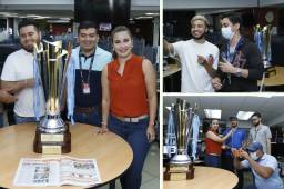 ¡Está hermosa! La Copa Betcris visitó la Sala de Redacción de DIEZ y conocimos sus detalles: ¿dónde seguirá su gira?