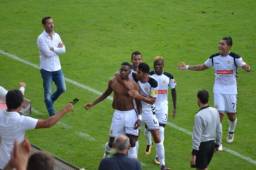 Bryan Róchez celebra su primer gol de la temporada en Portugal.