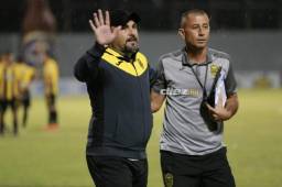 Martín García salió molesto con el arbitraje.