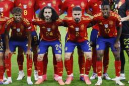 En una entrevista con 'GQ', el extremo dijo que basó su negativa en sus sentimientos y defendió de las críticas a su amigo Lamine Yamal.