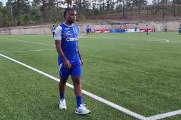 Roger Sander se encuentra concentrado con la Selección de Honduras realizando trabajos por separado.