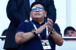 Maradona presenció la eliminación de Argentina en el Kazán Arena.
