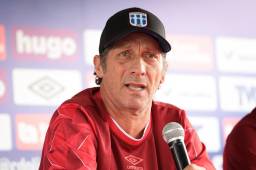 Pedro Troglio y el Olimpia aseguran que este campeonato Apertura de la Liga Nacional será muy competitivo.