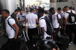 Honduras viaja Corea del Sur donde el lunes disputará amistoso con la selección local. El viaje es agotador con unas 22 horas de vuelo. Foto Ronald Aceituno