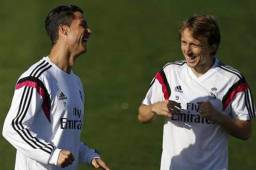 Modric junto a Cristiano Ronaldo en un entrenamiento.