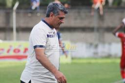 El entrenador del Motagua, Diego Vázquez, lamentó que errores claves cometidos les hagan perder o empatar partidos. Fotos DIEZ | Edgar Witty