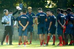 Carlos Restrepo, técnico colombiano de Real España, encarará el comienzo del torneo con un plantel totalmente nacional.