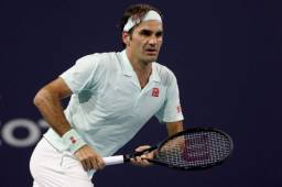 El tenista suizo Roger Federer va en busca de su cuarto título en Miami, pero deberá superar al estadounidense John Isner.