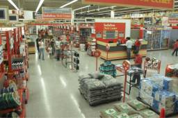 Este jueves ya pueden reanudar sus operacionas las ferreterías en todo el país, según confirmaron las autoridades del país.