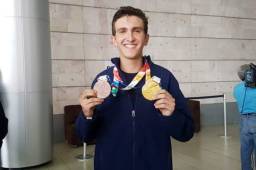 El jinete hondureño, Pedro Espinosa, cuando llegaba a Tegucigalpa desde Argentina.