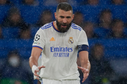 El delantero francés del Real Madrid se encargó de anotar los tres goles que les dio la victoria 3-1 en Londres.