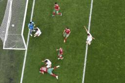 El tanto de Aziz fue uno de los primeros en Rusia 2018.