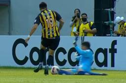Liga Concacaf: El polémico penal que el árbitro guatemalteco Mario Escobar le pitó al Real España contra Real Estelí
