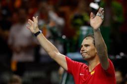 Rafael Nadal, uno de los mejores tenistas de la historia, dice adiós. Fotos: EFE