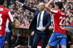 Zidane no ocultó su alegría por el sufrido triunfo ante el Sporting.