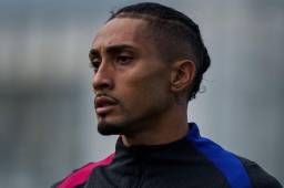 Es un fenómeno fuera de lo común, ha dicho Raphinha en entrevista con Romário.