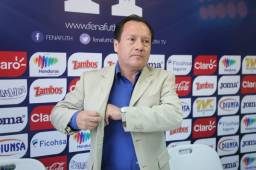 El mexicano Pedro Rebollar es el encargado de evaluar el desempeño de los árbitros de Liga Nacional.