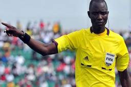 El árbitro de Kenia, Aden Marwa Range, que había sido grabado aceptando 6,000 dolares, fue descalificado de por vida.