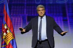 Laporta lo llevó al Barcelona y ahora confirman que se va quedar en el equipo culé.