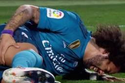 Así quedó tirado Marcelo al sentir el 'pinchazo' en su pierna. Malas noticias.