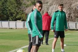 El volante hondureño Luis Garrido está haciendo su debut oficial con el Córdoba en la Segunda B de España. Fotos cortesía