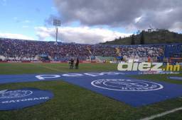 La afición del Motagua no pudo llenar el estadio Nacional.