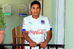 La partida de Michaell Chirinos al Necaxa complicó. Osman Madrid asegura que será castigado por abandonar la concentración de Olimpia sin permiso.