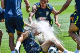 Philippe Coutinho cumple 26 años de edad en Rusia dentro de la concentración de Brasil.