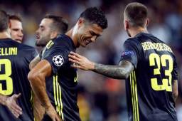 Cristiano Ronaldo se fue expulsado en su debut con la Juventus en Champions League.