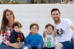 Antonela Rocuzzo y Lionel Messi tienen tres hijo, Thiago, Mateo y Ciro, este último el que más se parece a la hermosa argentina.