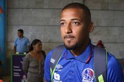 Leandro Motta no está contento de estar sin jugar con Olimpia pero lo toma con calma.