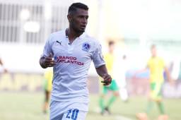 Alex López confirmó este jueves que se marcharía a Alajuelense de Costa Rica, pero instantes después explicó lo que le informó el equipo. Foto DIEZ