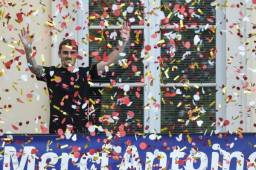 Antoine durante la bienvenida ante sus seguidores.