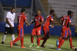 Olimpia venció de manera contundente al Honduras Progreso en su último partido de preparación.
