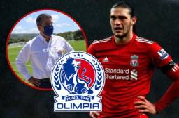 El presidente de Olimpia respondió a la petición que le hicieron de fichar a Andy Carroll, delantero inglés de 32 años.