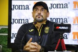 Martín García no le gusta que su Real España pierda tiempo.