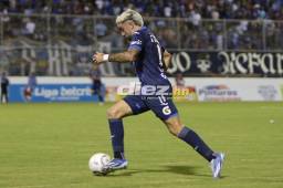 Agustín Auzmendi no pudo marcar anoche en el duelo ante el Génesis. Foto: Andro Rodríguez