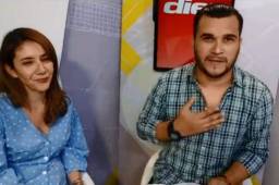 Bárbara Mendoza, gerente de marca de la Liga SalvaVida, estuvo en DIEZ promoviendo la campaña por 'un fútbol en paz'.