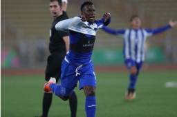 Honduras' Darixon Eniel Vuelto celebrates after scoring against Jamaica during their Men First Round Group B football match of the Lima 2019 Pan-American Games at San Marcos Stadium in Lima, on July 29, 2019. - Honduras won 3-1. (Photo by LUKA GONZALES / AFP)