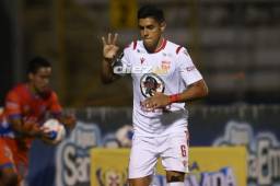 Luis Palma habló del momento que vive con el Vida y reveló los objetivos que se ha trazado en su carrera.